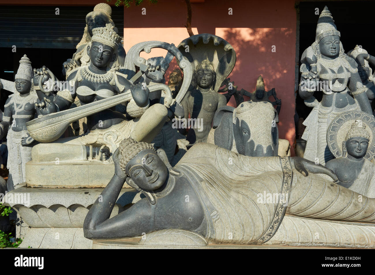 India, nello Stato del Tamil Nadu, Mamallapuram o Mahabalipuram, scultura in pietra Foto Stock