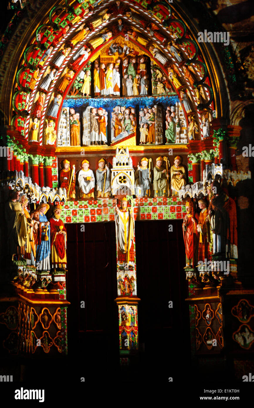 La cattedrale di Amiens illuminazione Saint Firmin gate Foto Stock