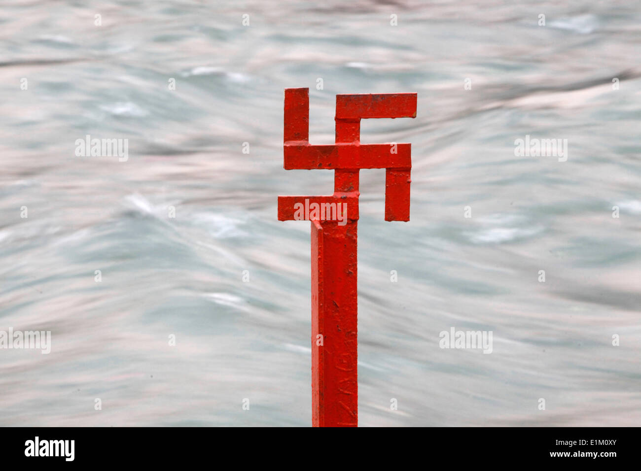 Swastika segno per il Gange in Haridwar Foto Stock