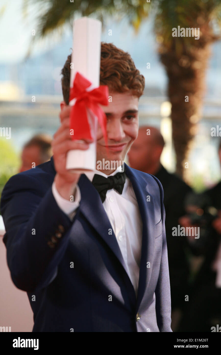 Xavier Dolan vincitore del Premio della giuria per il film Mamma presso La Palme d'Or vincitori foto chiamata al 67th Cannes Film Festival Foto Stock