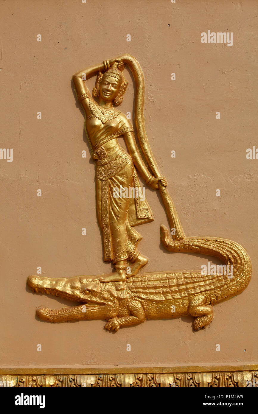 Statua in Cambogia Vipassana Dhura meditazione buddista Center Foto Stock