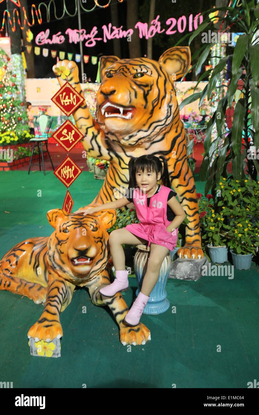 Il Capodanno cinese 2010 accoglie con favore l'anno della tigre. Foto Stock