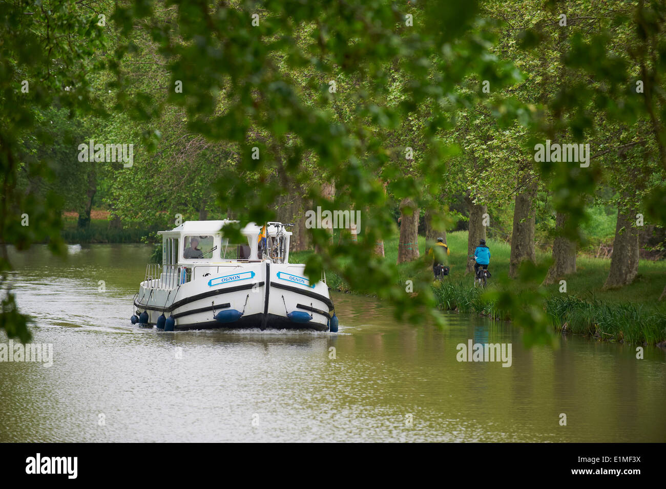 France, Languedoc-Roussillon, Aude (11), la navigazione sul Canal du Midi Foto Stock