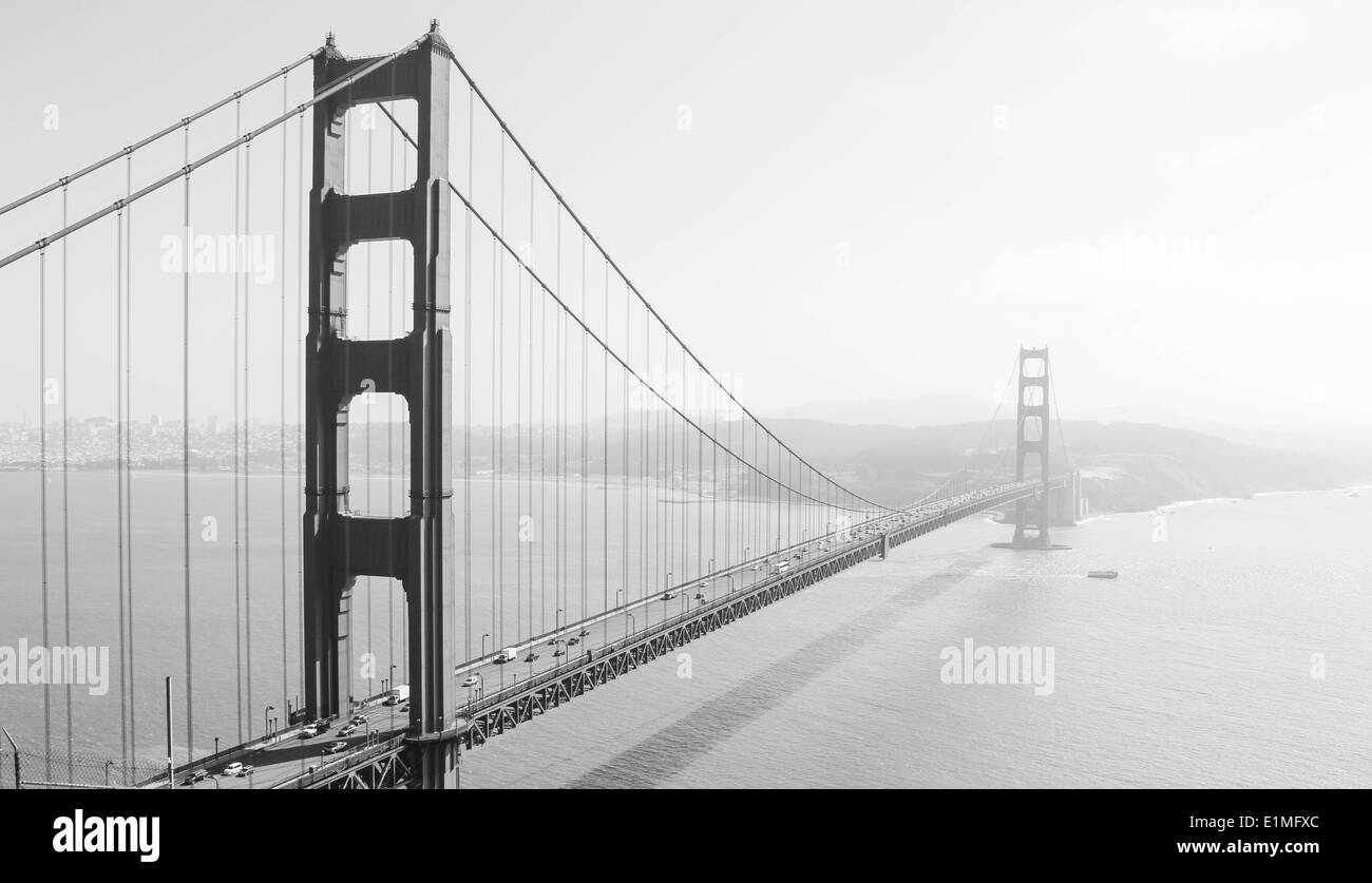 Un colpo del Golden Gate Bridge di San Francisco, California. Foto Stock