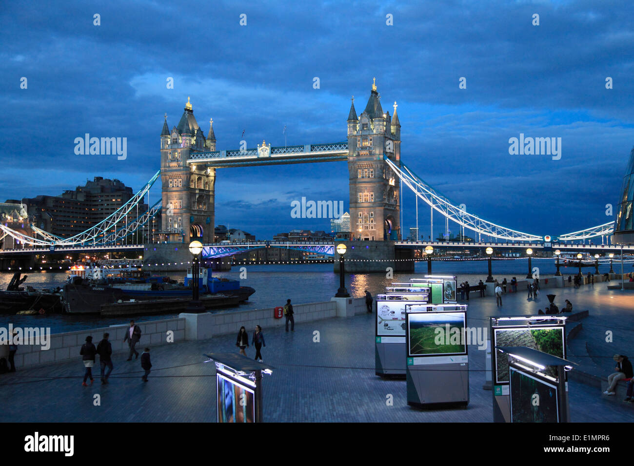 Regno Unito, Inghilterra, Londra, il Tower Bridge, Foto Stock