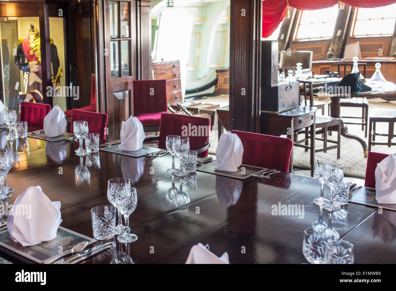 Gli ufficiali area da pranzo, HMS Warrior, Portsmouth, Inghilterra Foto Stock