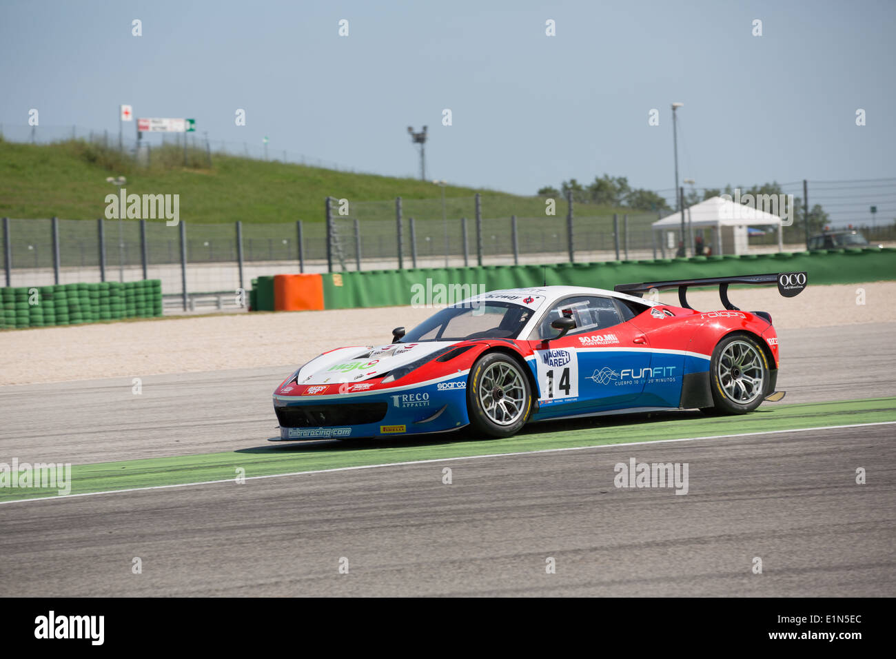 FERRARI 458 Italia di Ombra Racing team, pilotata da Alex Frassineti (ITA) e barba Alvaro (ESP), il C.I. Gran Turismo Foto Stock