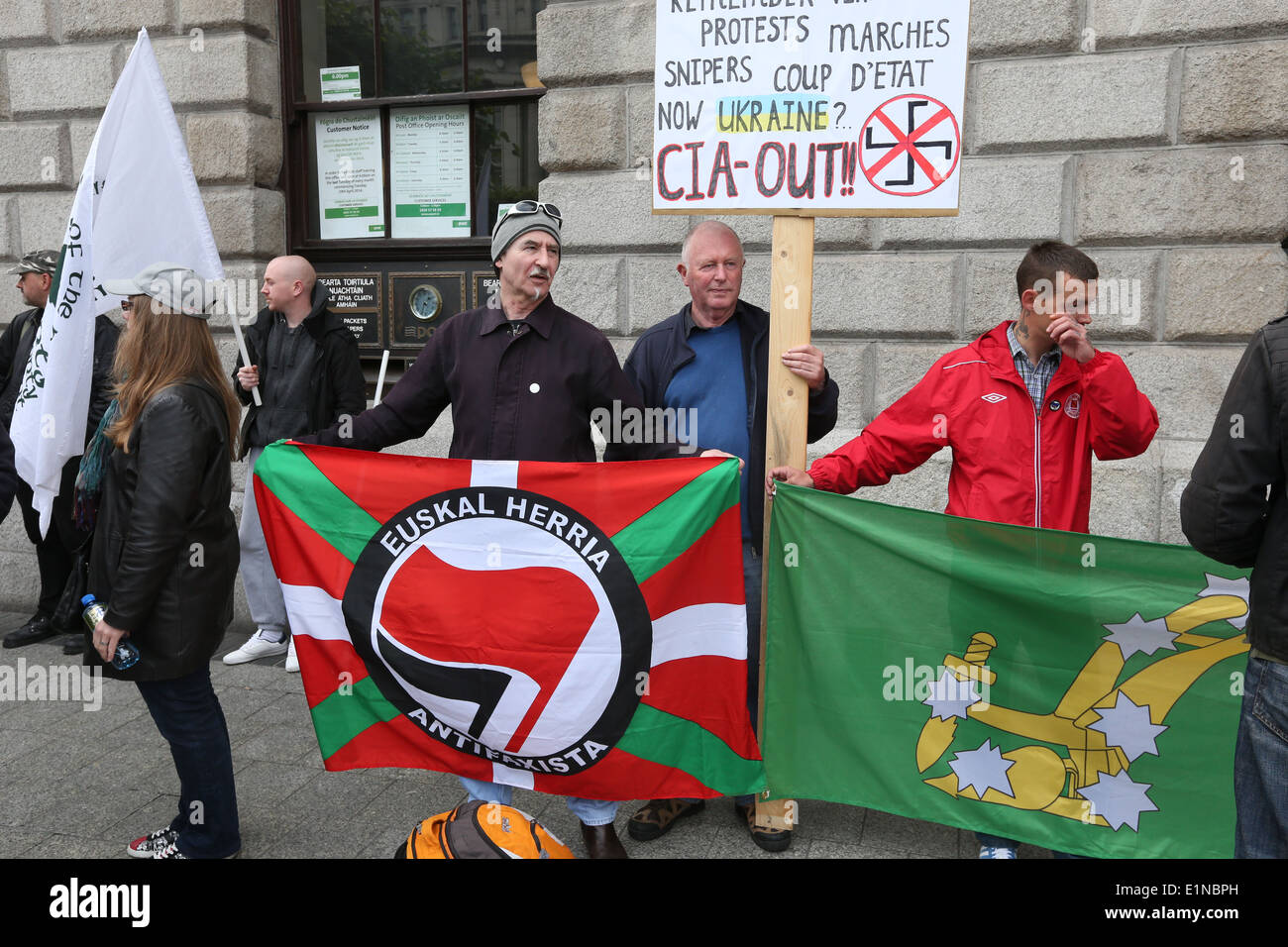 Immagine dalla resistenza Anti-Fascist protesta per l'oggetto Criteri di gruppo nel centro della città di Dublino in solidarietà con il popolo dell'Ucraina orientale Foto Stock