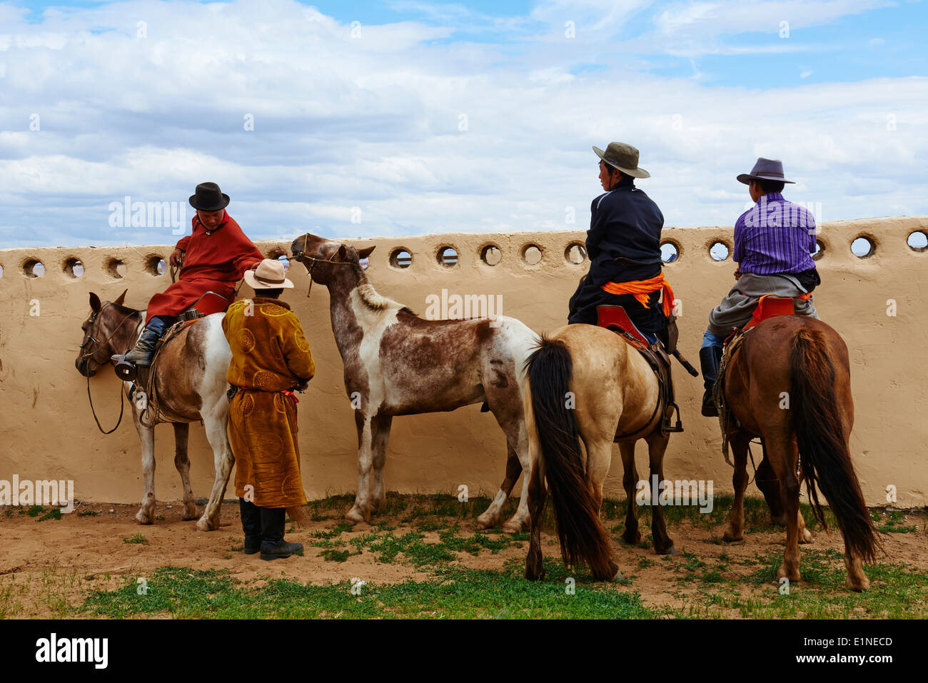 Mongolia, Ovorkhangai provincia, Ondorshireet, spettatore al Naadam festival Foto Stock