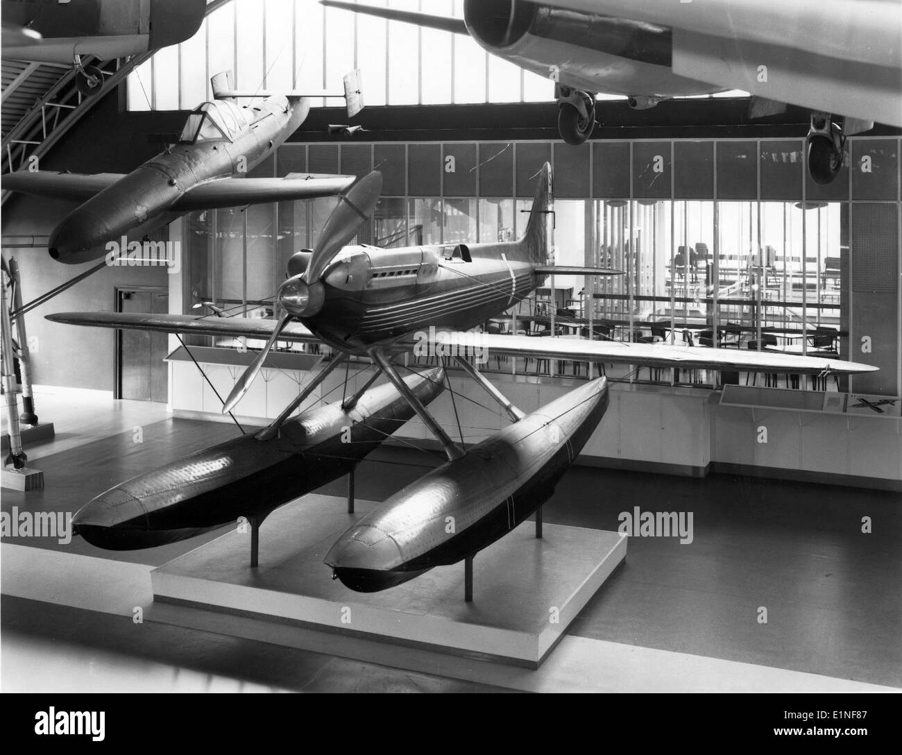 Il Supermarine S.6B, immatricolato S1595, è un idrovolante da corsa britannico degli anni '1930 È stato sviluppato per competere nello Schneider Trophy, una prestigiosa gara internazionale di aviazione. Questo aereo è stato fondamentale per raggiungere il record mondiale di velocità per gli idrovolanti ed è esposto al Science Museum di Londra. Foto Stock