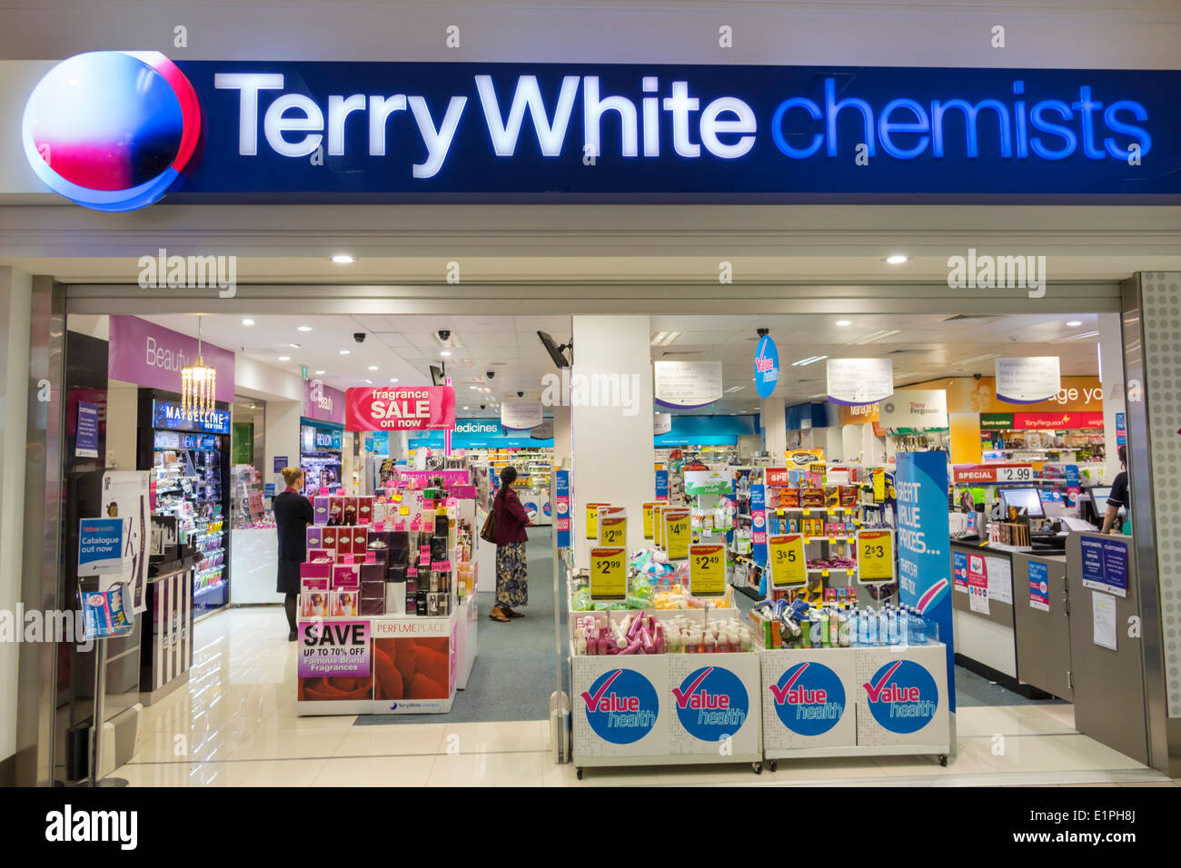 Brisbane Australia, Fortitude Valley Station, Terry White Chemists, farmacia, farmacia, farmacia, fronte, ingresso, AU140314073 Foto Stock