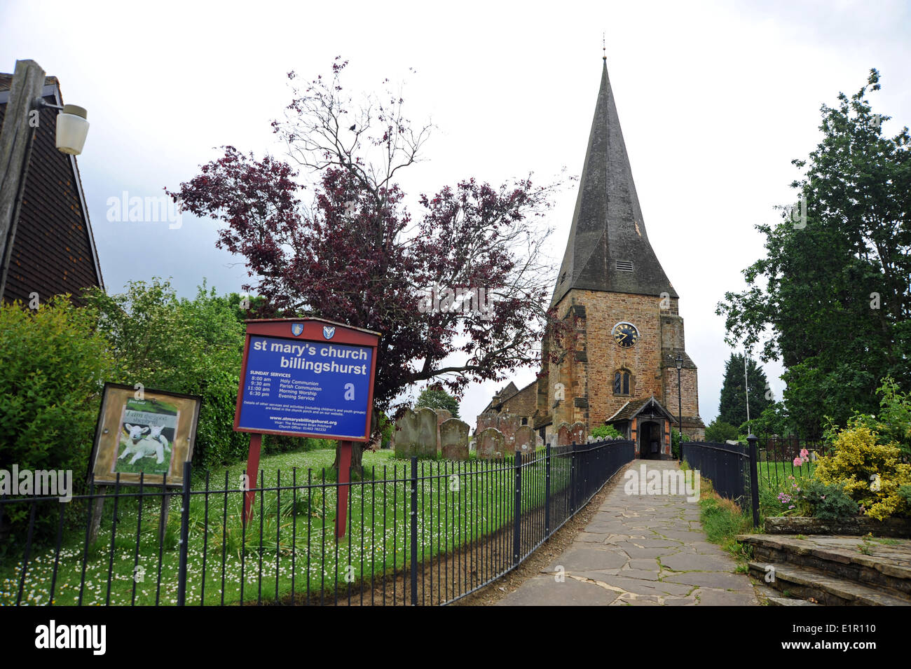 Billingshurst West Sussex Regno Unito - Chiesa di Santa Maria Foto Stock