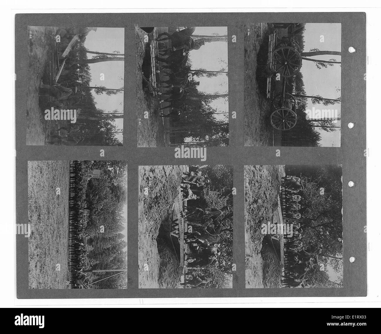 Un'altra immagine dal Canadian War Memorials Fund che mostra le unità del corpo indiano, tra cui il 15th Sikh, il 18th Lancers e altri, ricevendo onorificenze per il loro servizio durante la prima guerra mondiale. Questa fotografia cattura il loro tempo in regioni come St Floris, Estaire e vicino a Merville. Foto Stock