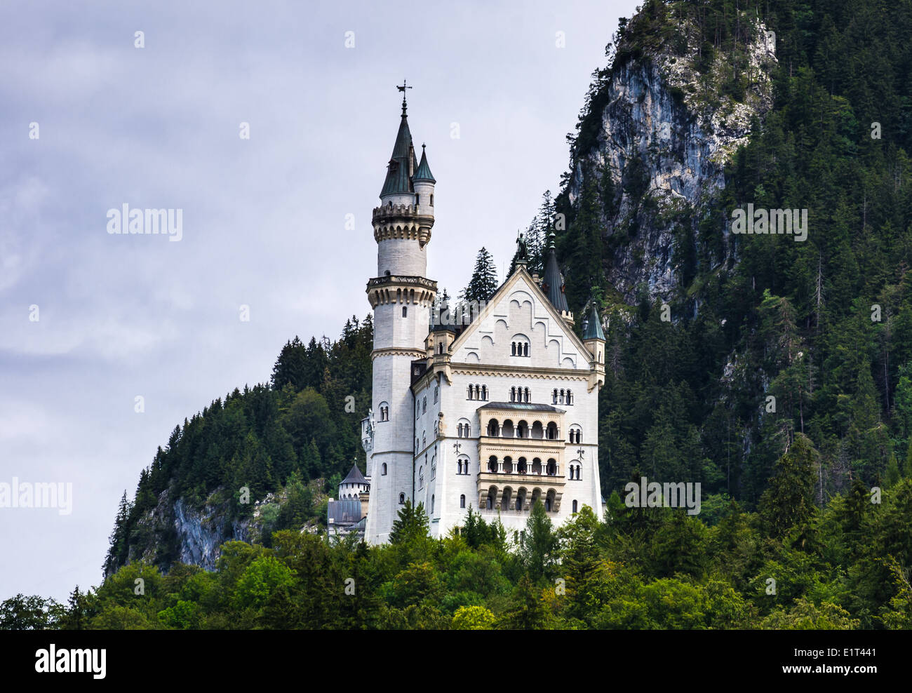 Nuschwanstein Castello. Xix secolo Revival Romanico Palace su un aspro colle nella Baviera meridionale, Germania Foto Stock