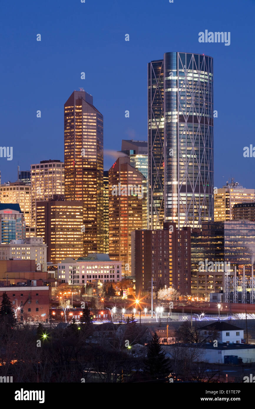 New skyline dotato del nuovo edificio di prua, Calgary, Alberta, Canada Foto Stock