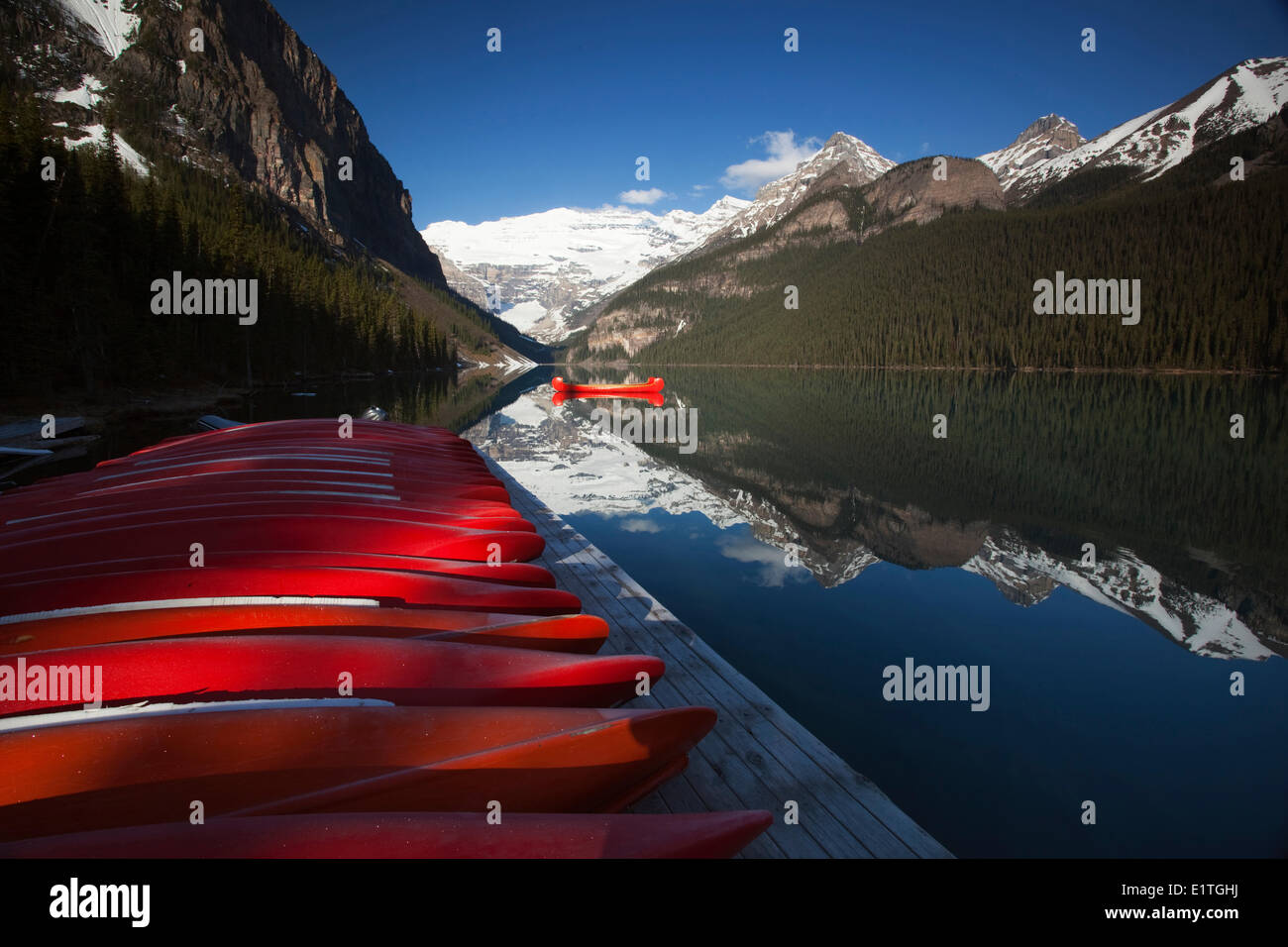 Il lago di Louis, il Parco Nazionale di Banff, Alberta, Canada Foto Stock