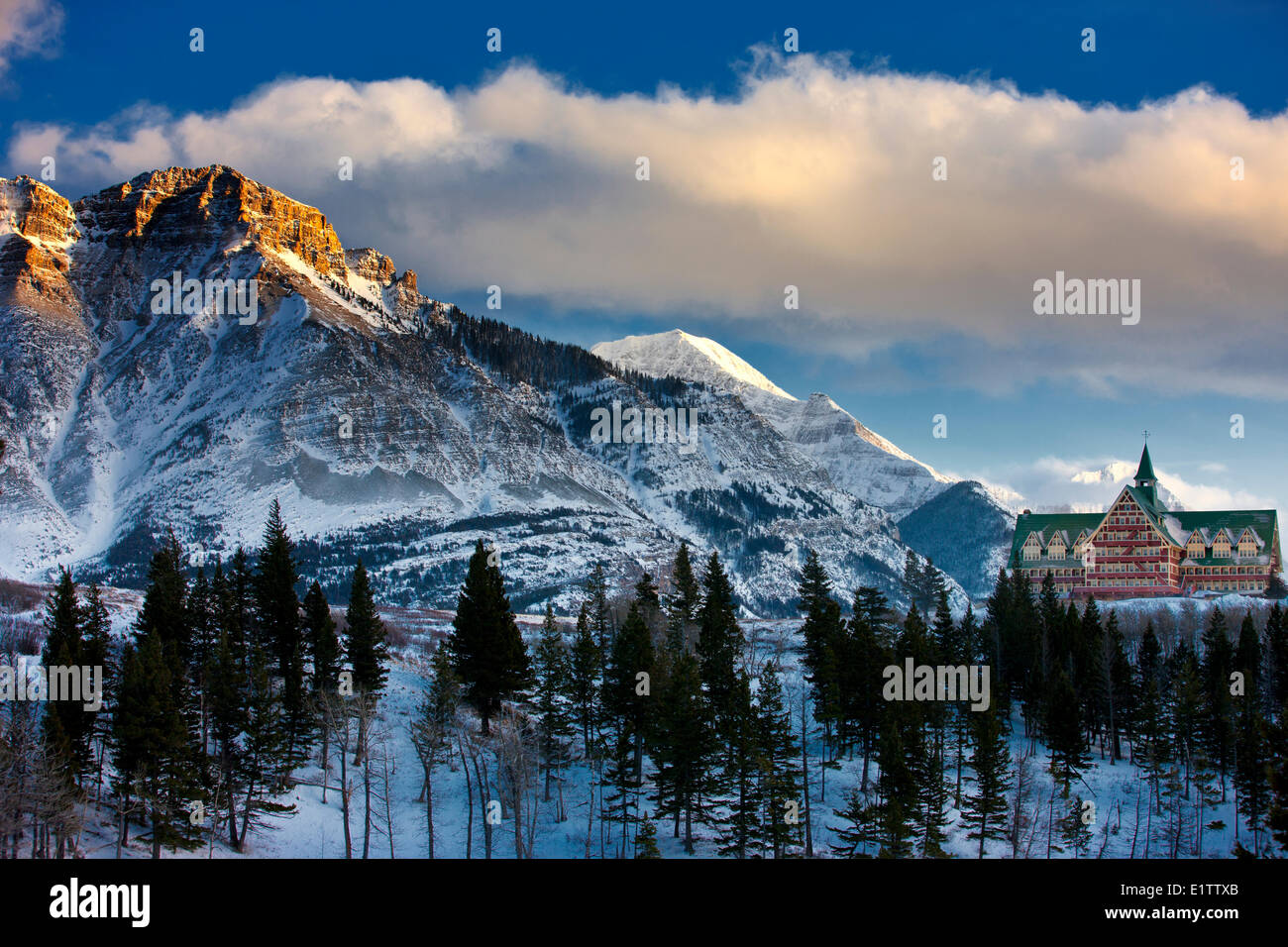 Prince of Wales Hotel National Historic Site nel Parco Nazionale dei laghi di Waterton, Alberta, Canada Foto Stock