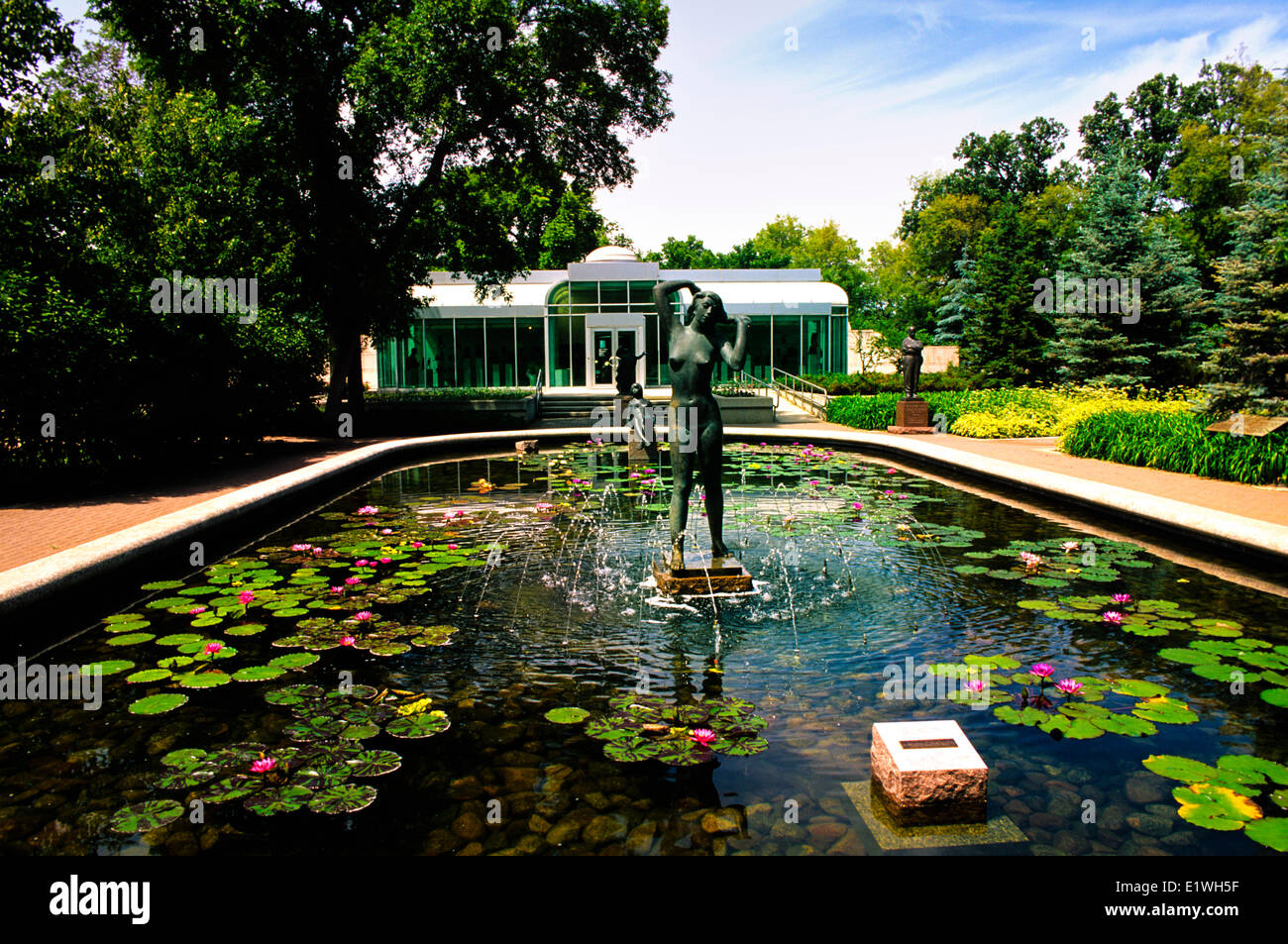 Statua in acqua giardino, Assiniboine Park, Winnipeg, Manitoba, Canada Foto Stock