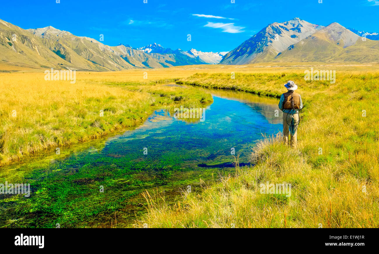 Ahuriri River, South Island, in Nuova Zelanda, pesca alla trota Foto Stock