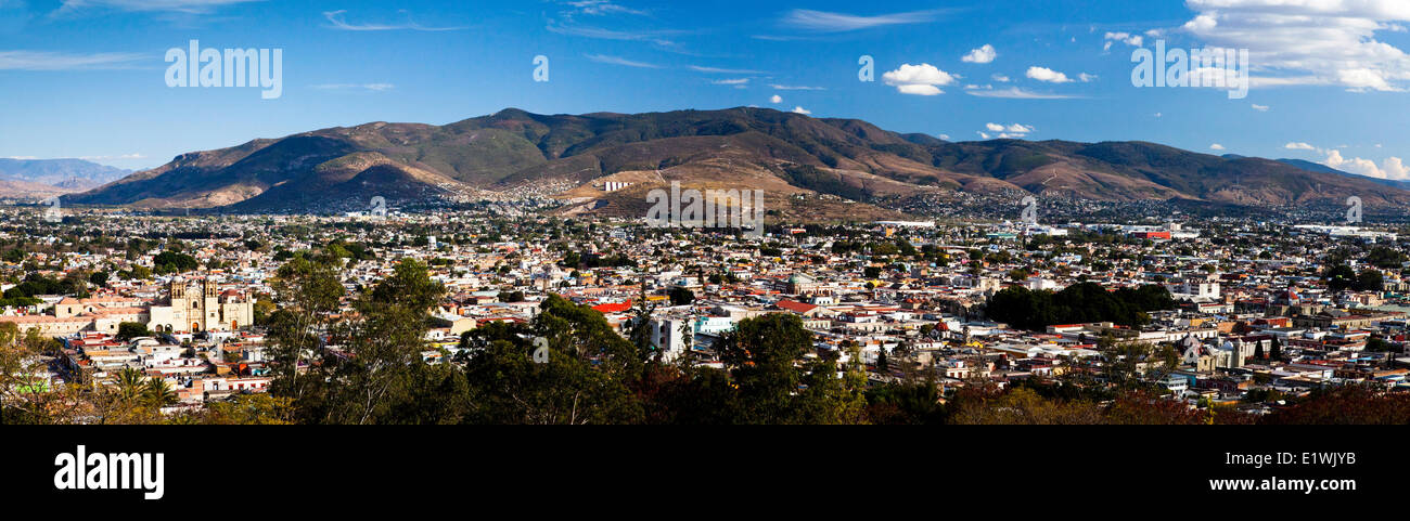 Immagine panoramica della città di Oaxaca, Messico. Foto Stock