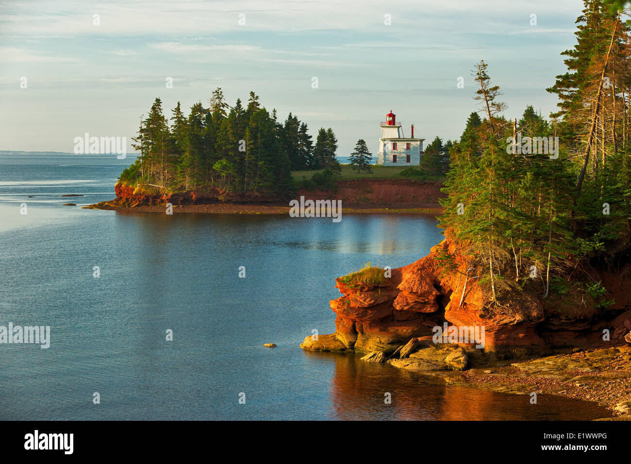 Fortino Point Lighthouse, Rocky Point, Prince Edward Island, Canada Foto Stock