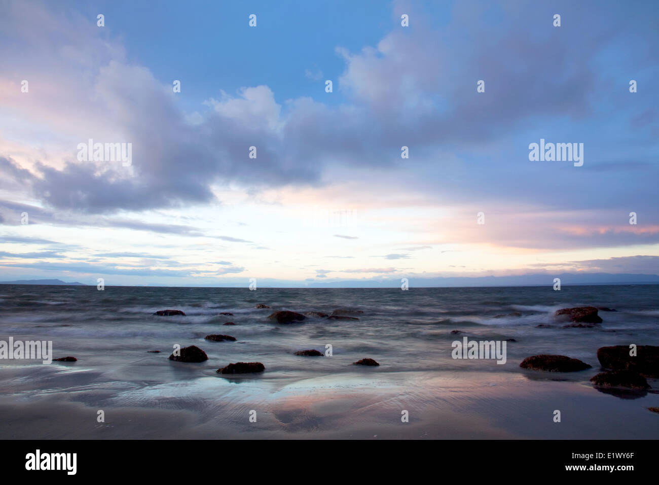 Savary Island, Spiaggia di sunrise, tempesta di neve, Salish Mare, stretto di Georgia, Sunshine Coast, B.C. Foto Stock