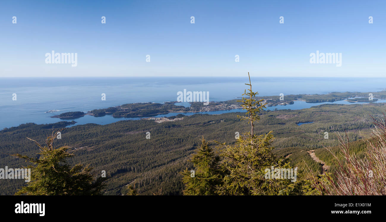Viste spettacolari sull'Oceano Pacifico la rotta isola il gruppo la piccola città Ucluelet sul British Columbia costa occidentale può essere Foto Stock