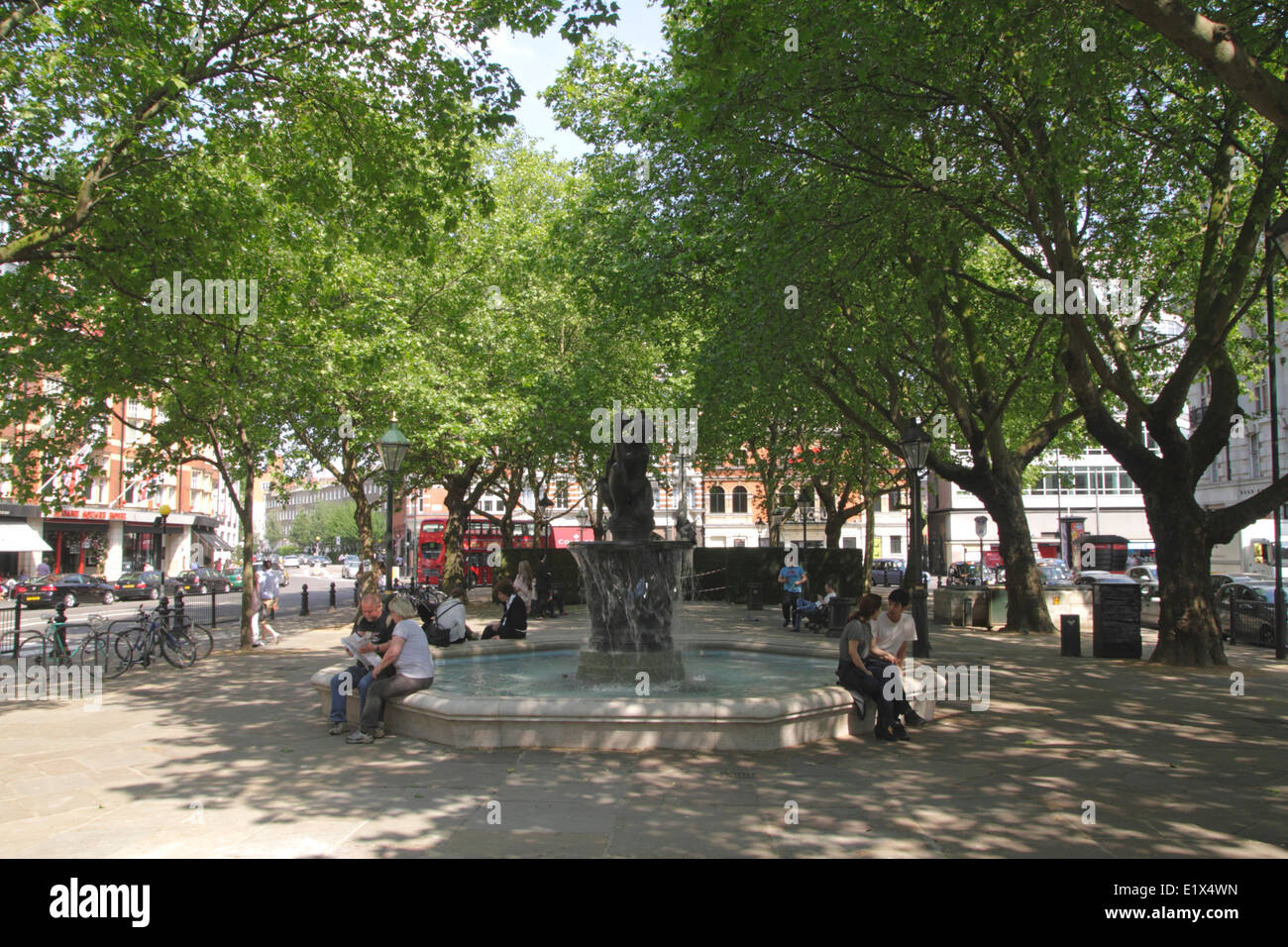 La fontana di Venere Sloane Square London Chelsea Foto Stock