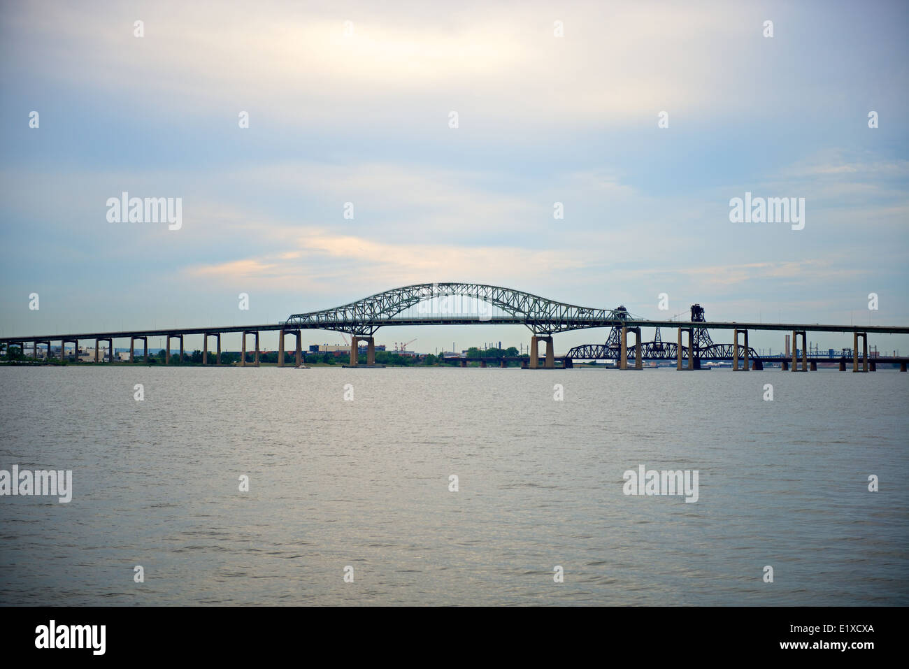 Newark Bay Bridge Foto Stock