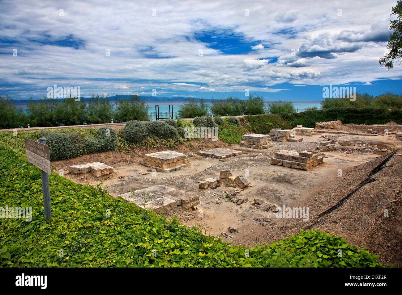 Presso il sito archeologico dell'antico tempio di Ammon Zeus, in Kalithea, penisola Kassandra di Halkidiki, Macedonia, Grecia Foto Stock