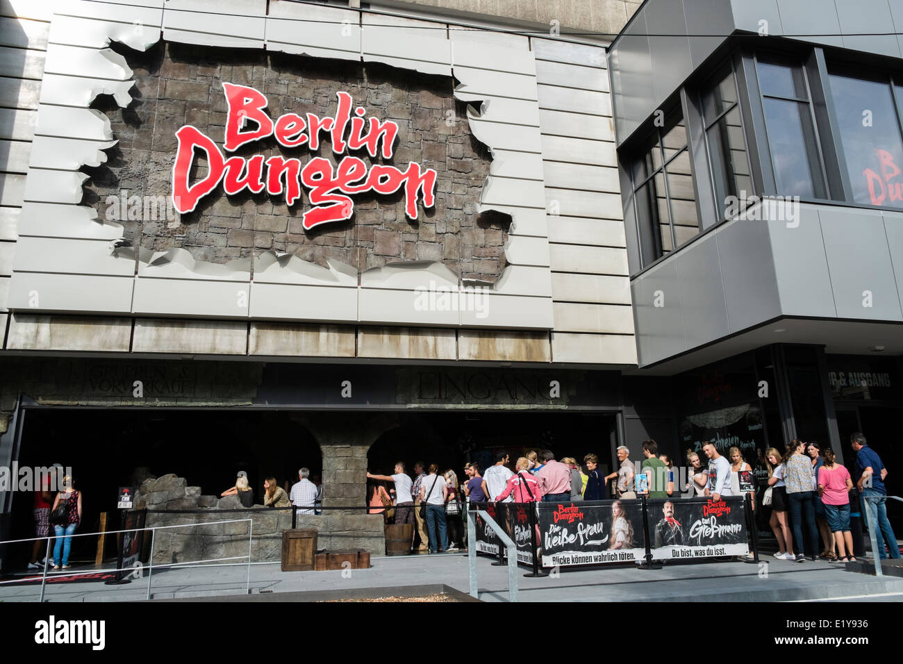 Esterno del Dungeon di Berlino attrazione turistica a Berlino Germania Foto Stock