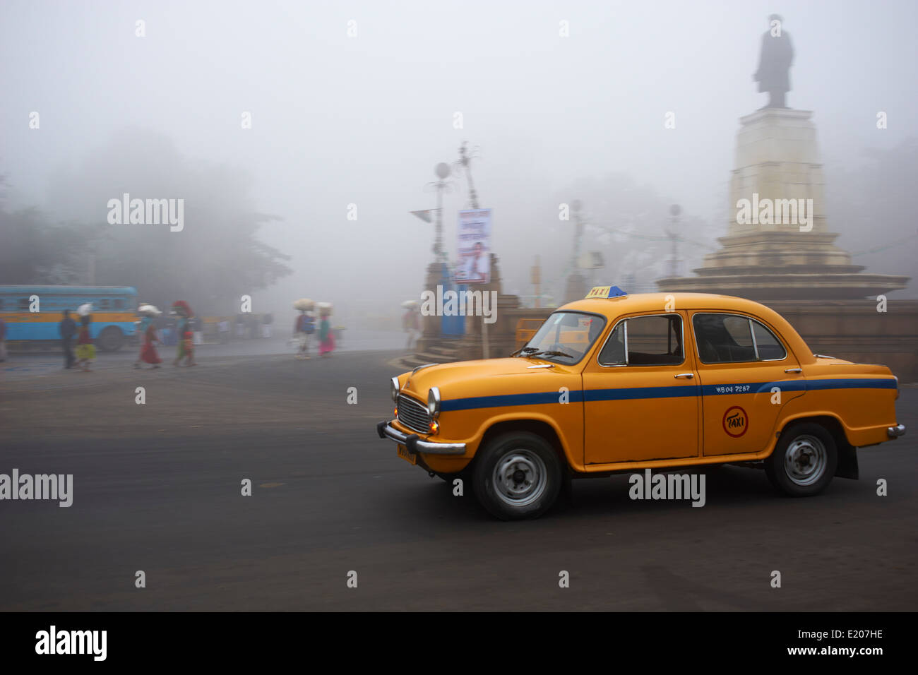 India Bengala Occidentale, Calcutta, Calcutta, ambasciatore giallo taxi Foto Stock