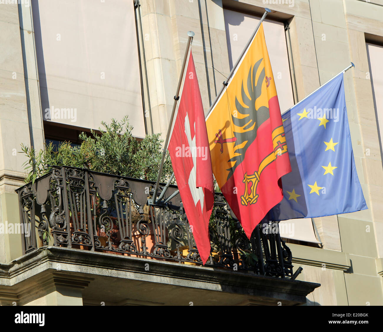 Le bandiere del cantone di Ginevra Foto Stock