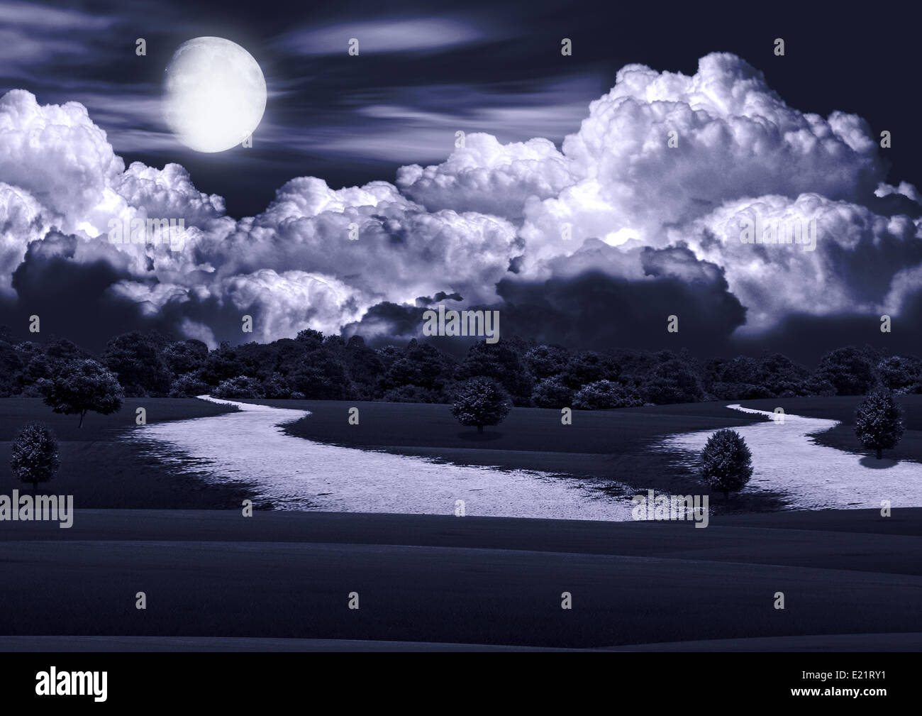 Blu notte con luna Foto Stock