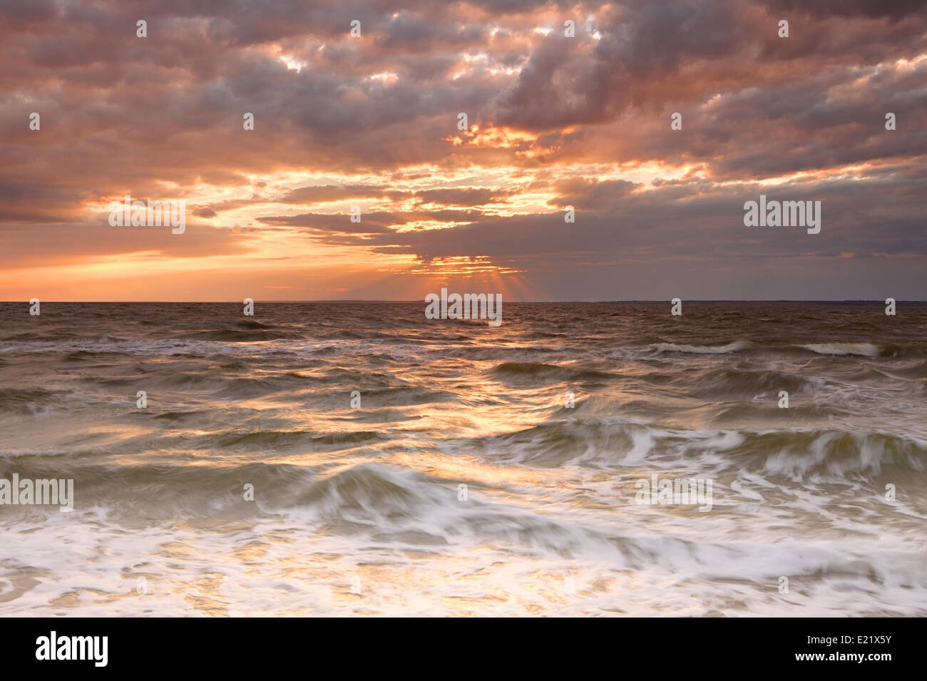 Tramonto nuvoloso Foto Stock