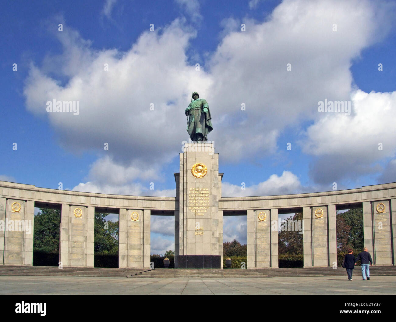 Memoriale Sovietico Germania Berlino Foto Stock