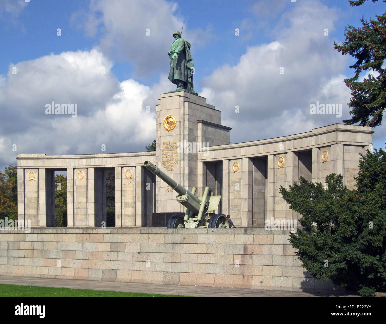 Memoriale Sovietico Germania Berlino Foto Stock