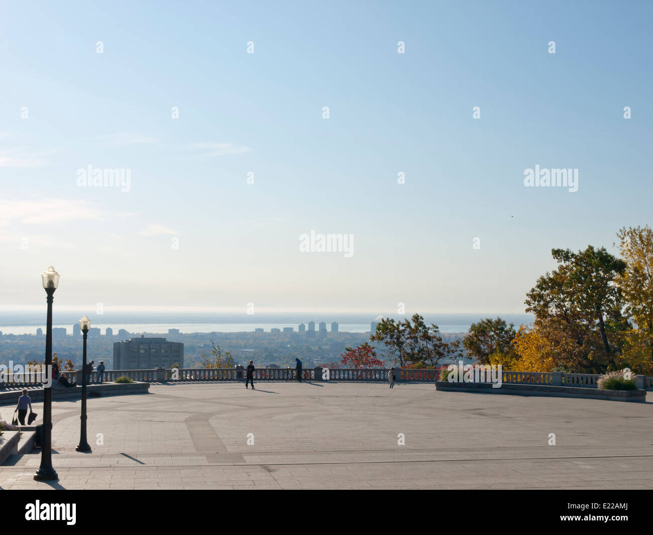 Mont Royal plateau a Montreal in Canada, vista panoramica sullo skyline della città Foto Stock