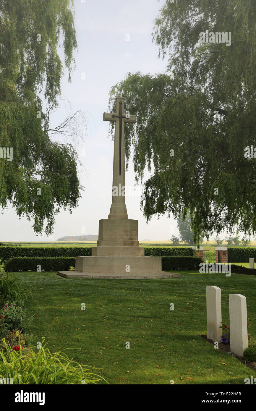 La Croce del sacrificio nel punto Prowse cimitero militare della Grande Guerra , Belgium Foto Stock