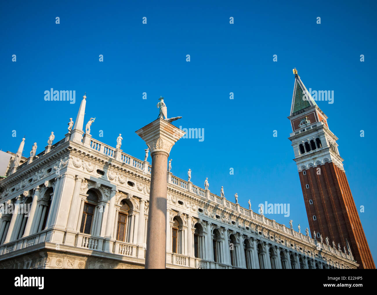 Vista del Campanile campanile di Piazza San Marco a Venezia, Italia Foto Stock