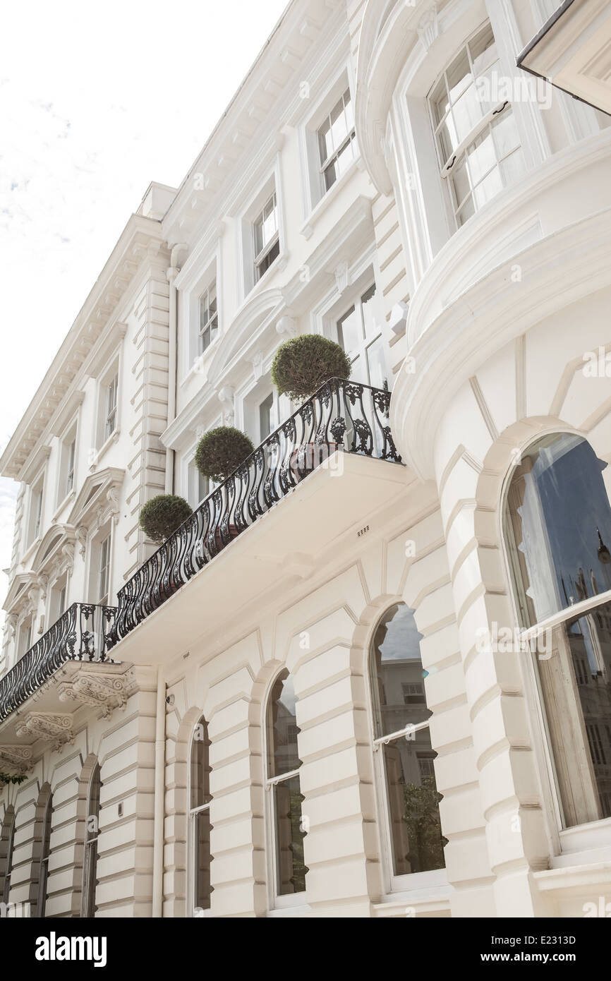 A stucco bianco casa a Notting Hill, Londra Foto Stock