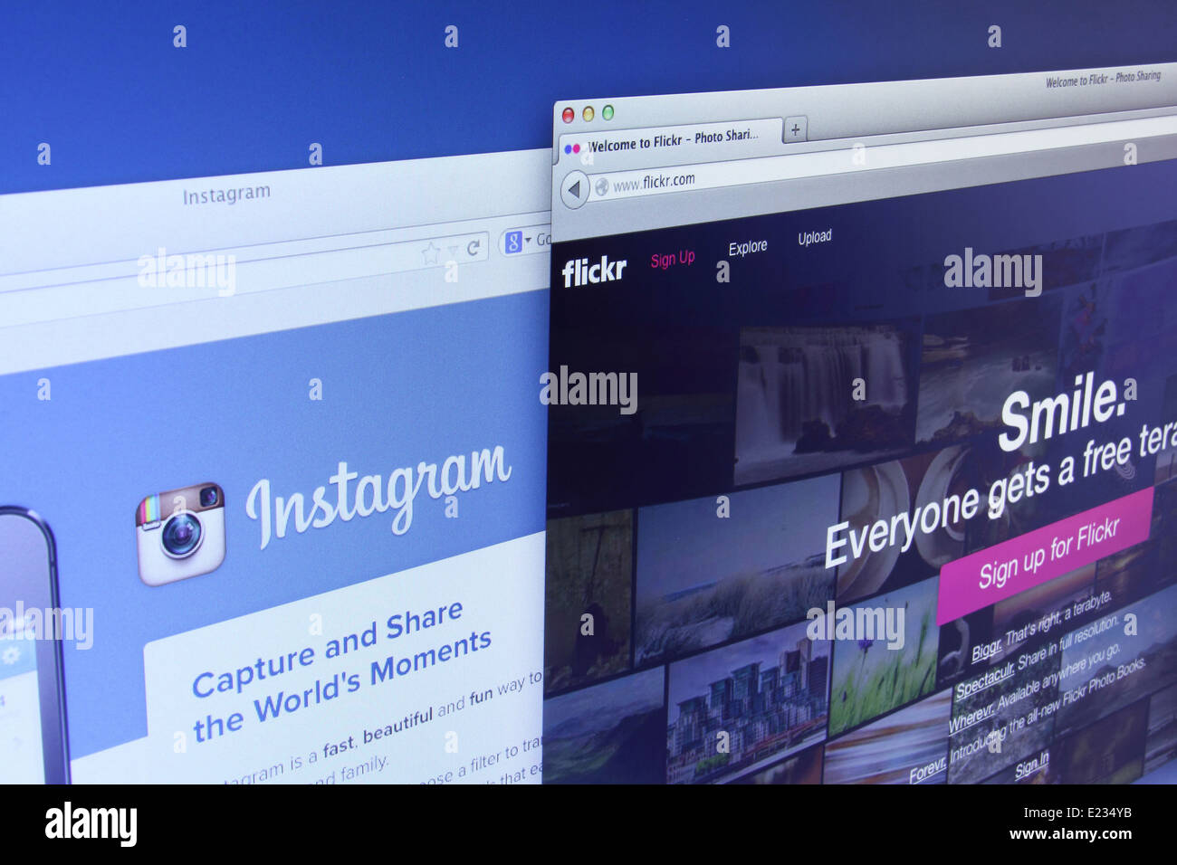 Flickr e Instagram sono basato sul web per la gestione di foto applicazione che consente agli utenti di caricare, organizzare e condividere le loro favo Foto Stock