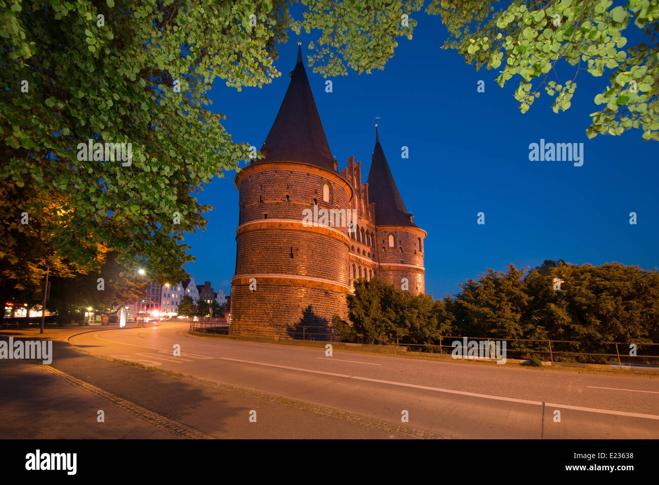 Holsten Gate, Lubecca, Schleswig-Holstein, Germania Foto Stock