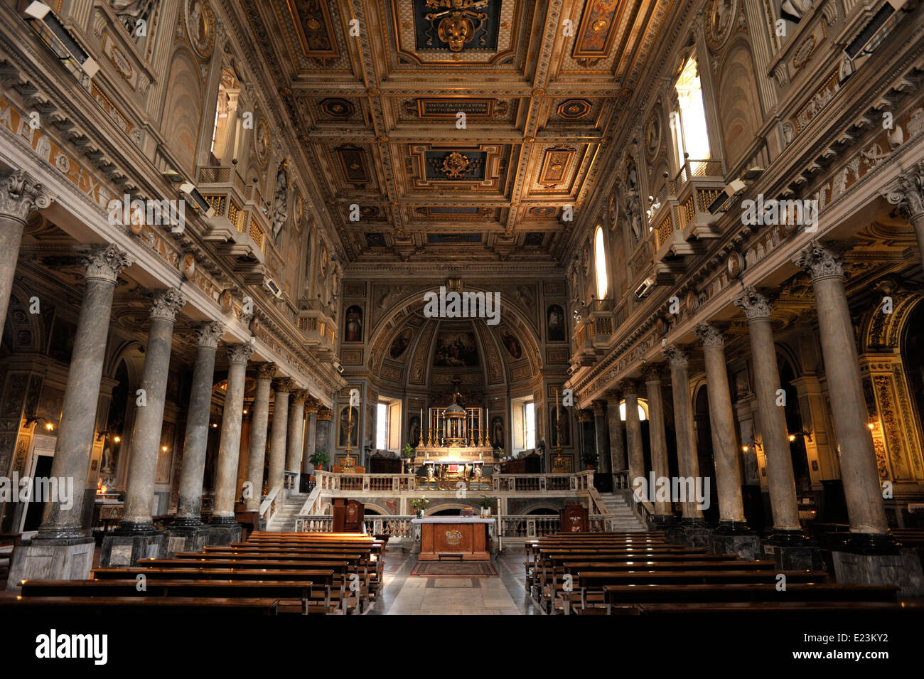 Antica chiesa di san martino immagini e fotografie stock ad alta