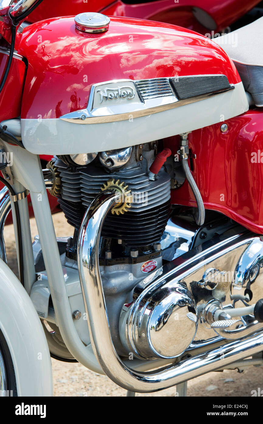 Norton Dominator. Classic british motociclo Foto Stock