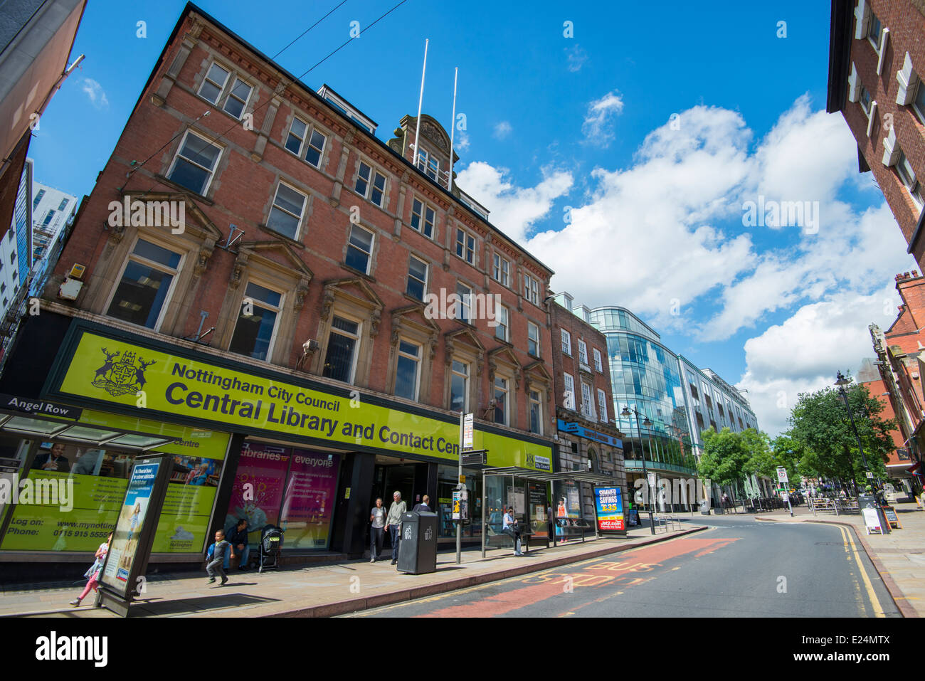 Biblioteca centrale di angelo sulla riga Centro Citta' di Nottingham, Nottinghamshire REGNO UNITO Inghilterra Foto Stock