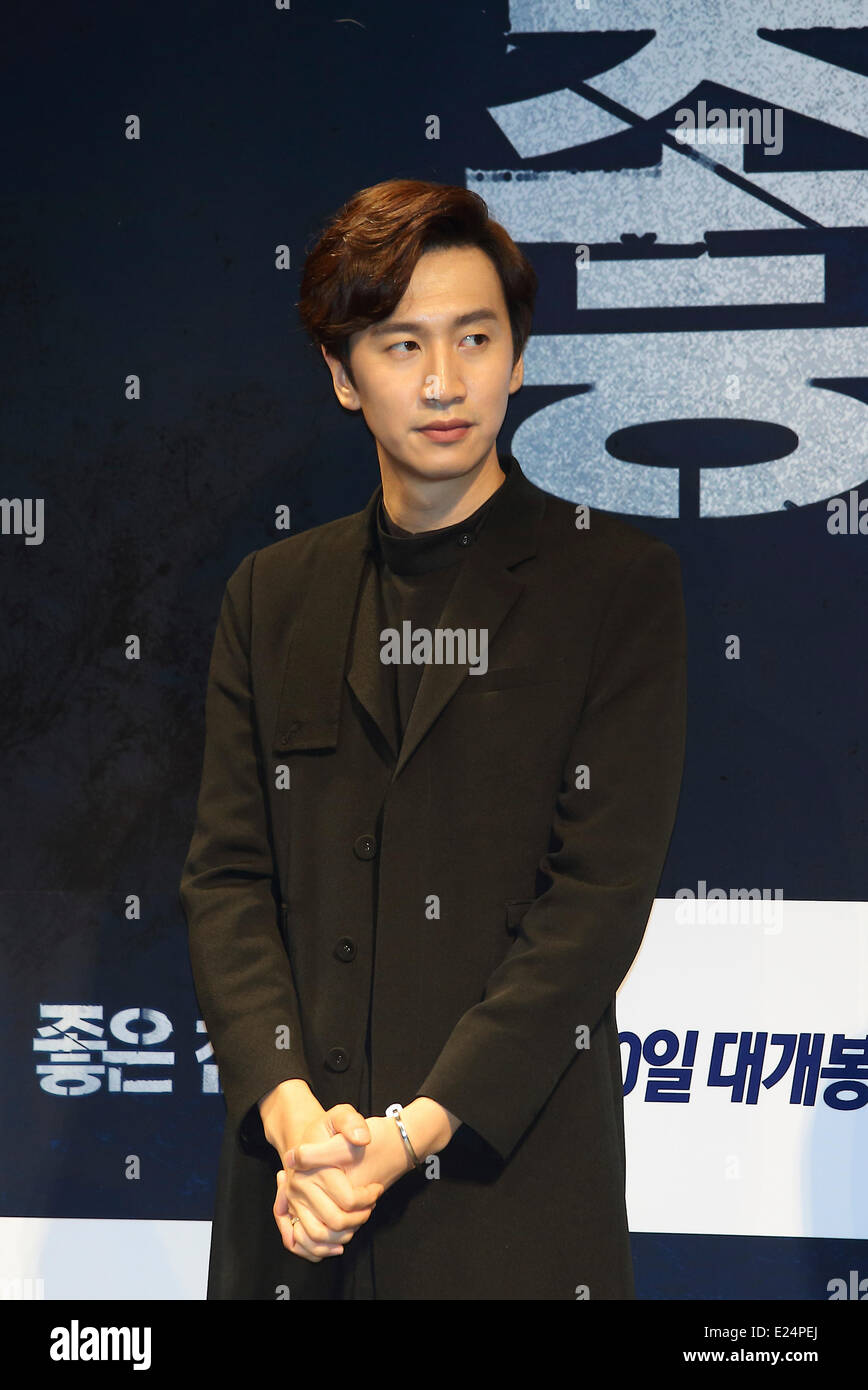 Lee Kwang-Soo, giu 12, 2014 : sud coreano Lee attore Kwang-Soo partecipa ad un evento promozionale per il suo nuovo film, buoni amici, a Seul, in Corea del Sud. © Lee Jae-Won/AFLO/Alamy Live News Foto Stock