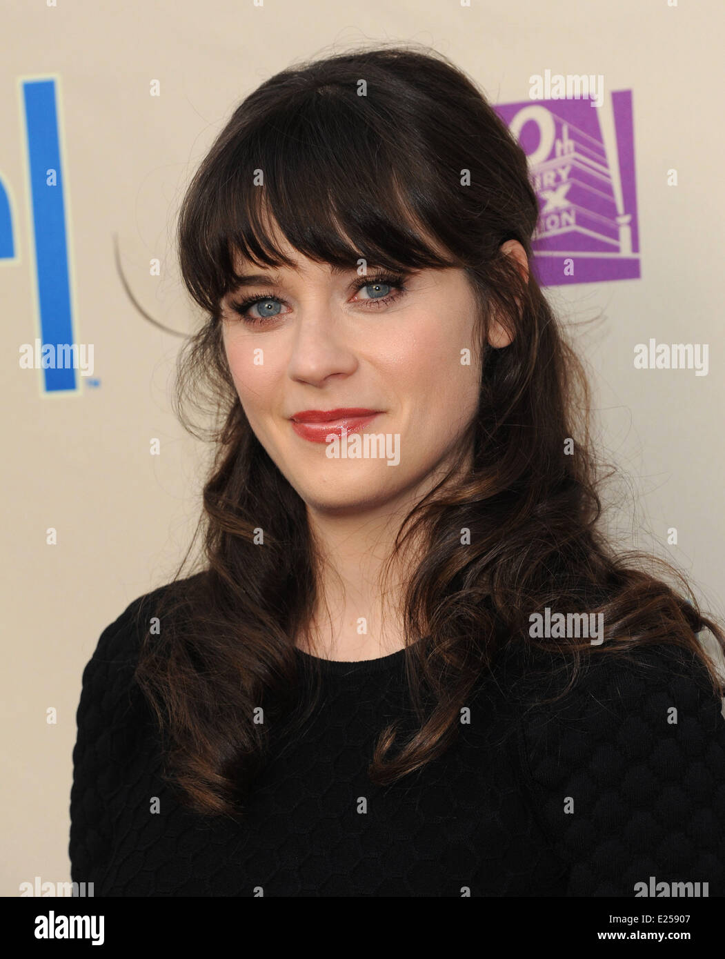 FOX 'nuova ragazza' speciale proiezione a Leonard H. Goldenson Theatre - Arrivi con: Zooey Deschanel dove: Los Angeles, California, Stati Uniti quando: 30 Apr 2013 Foto Stock