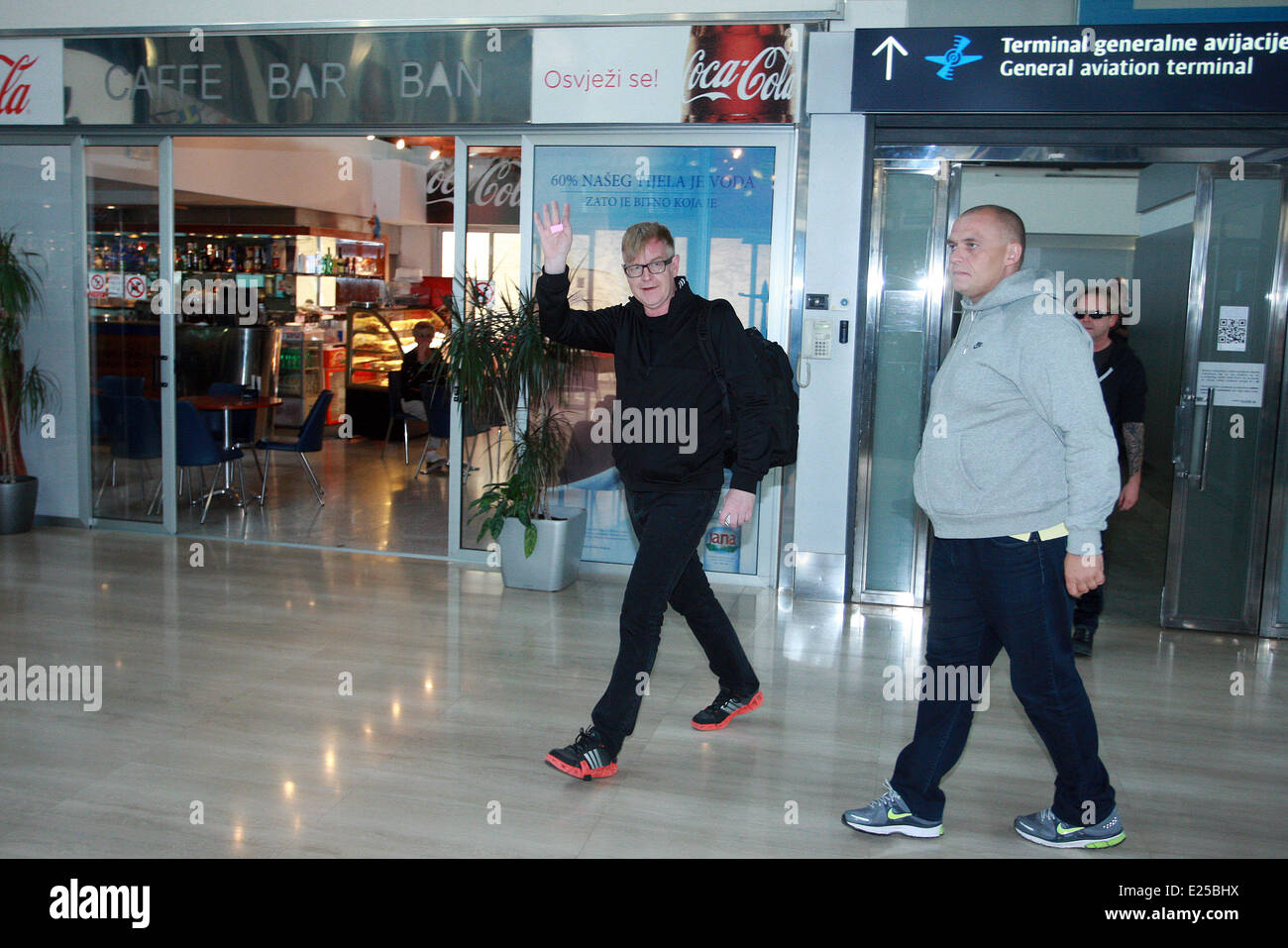 British Band Depeche Mode arriva in aeroporto di Zagabria prima del loro concerto presso Arena Zagreb. Dotato di: Andy Fletcher dove: Zagabria, Croazia quando: 22 Maggio 2013 Foto Stock