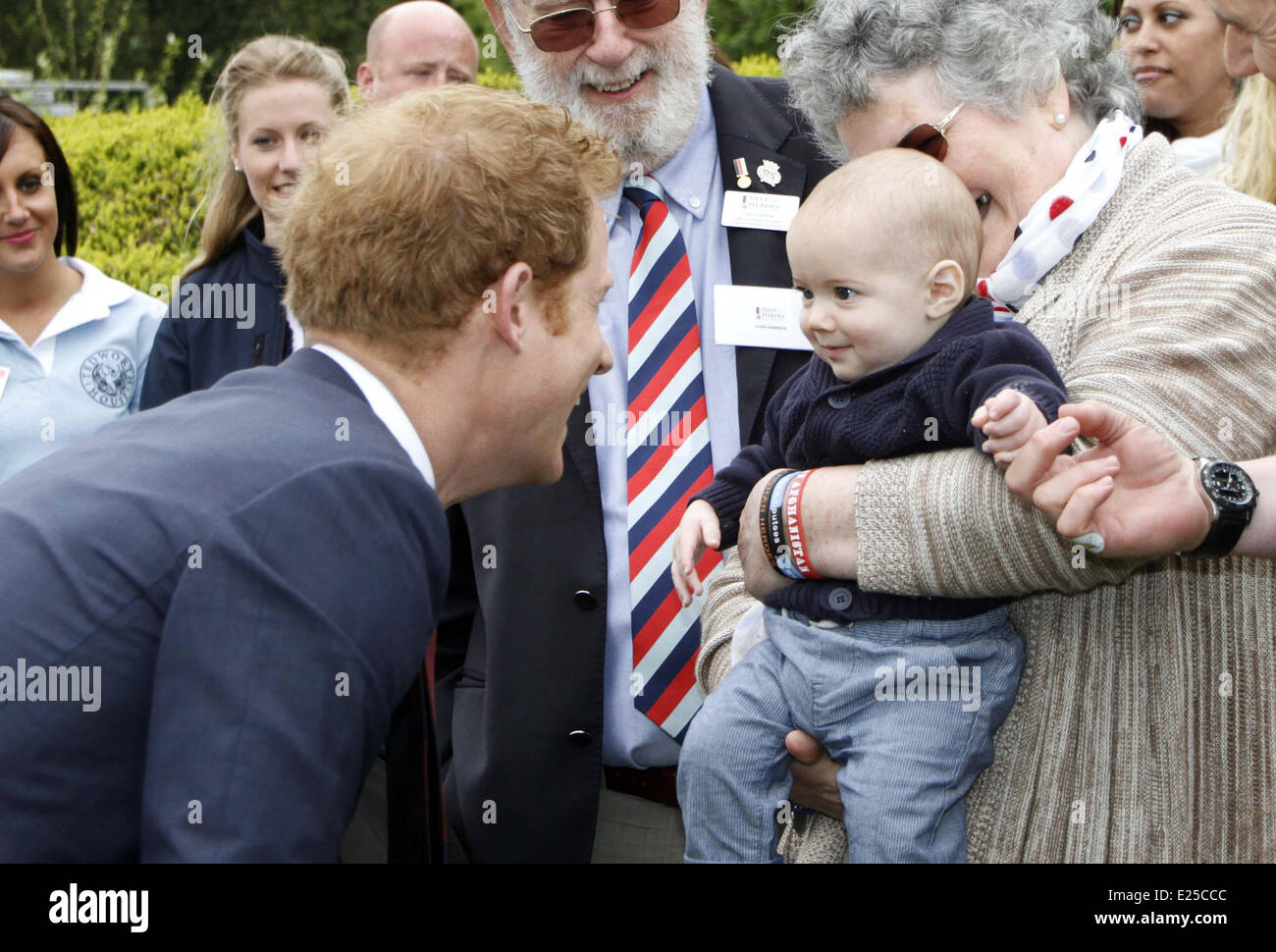 La Gran Bretagna è il principe William, S.A.R. il Duca di Cambridge e il principe Harry per aprire la Guida in linea per gli eroi del Centro di recupero a casa Tedworth, Wiltshire con: il principe Harry dove: Tidworth, Royaume Uni quando: 20 Maggio 2013 Foto Stock